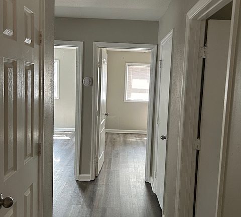 4th image of 102 Flanders Dr #102