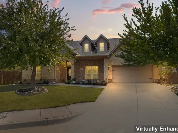 1100 Sienna Ct, Burleson, TX 76028