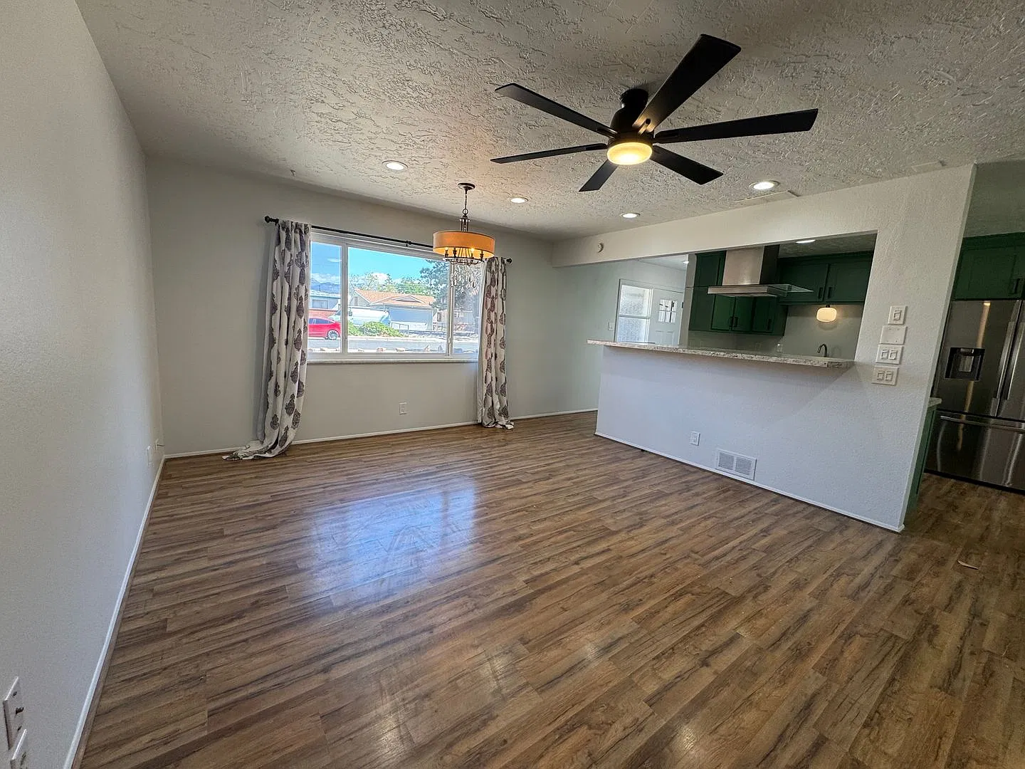 Beautiful home in NE. — Photo 4