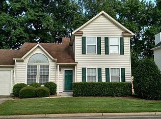 309 Oak Lake Ter, Chesapeake, VA 23320
