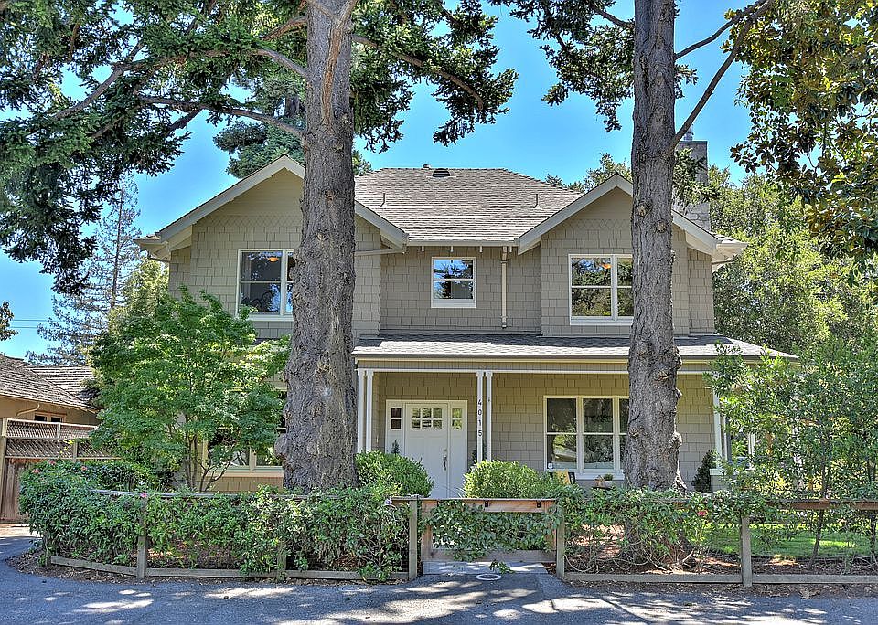 1st image of 4015 Arbol Dr