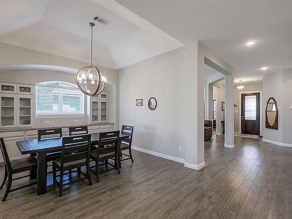 3rd image of 2211 Hays Ranch Dr