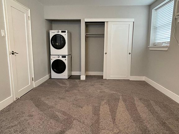 4th image of 425 Domino Ln #1