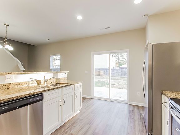 4th image of 6611 Ware Rd