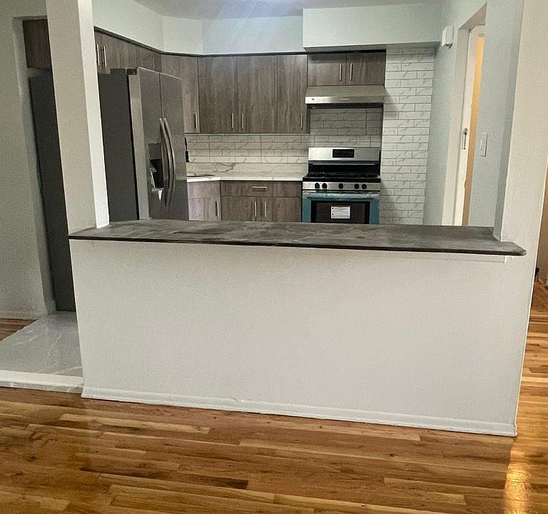 1st image of 253 Kearney Ave