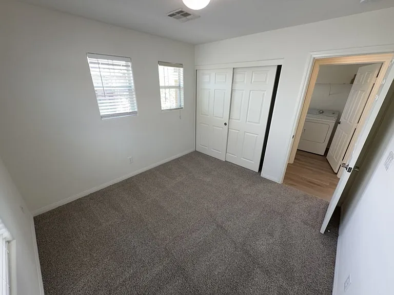 9272 Weeping Water Ave — Photo 17