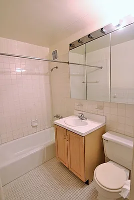 Rented by JK Dansar Corp | media 8