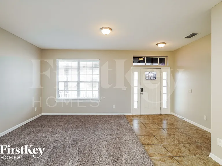 1823 Ribbon Falls Pkwy — Photo 6