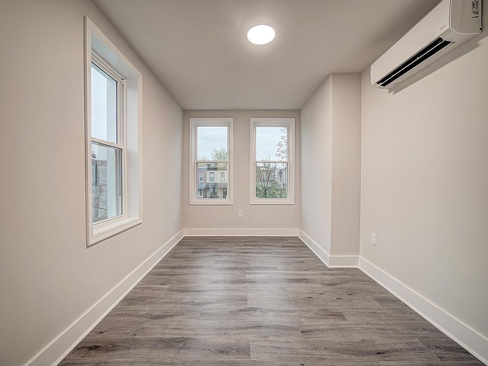 1st image of 906 W Seltzer St #7