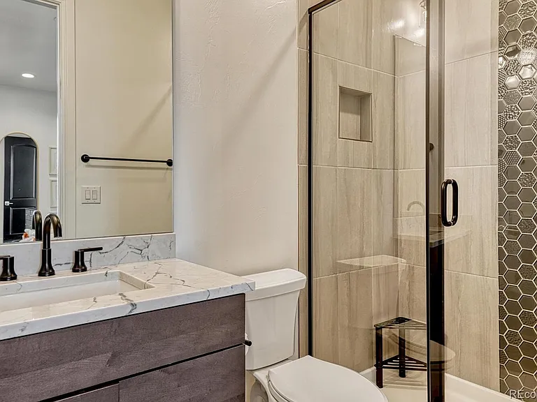 9486 E Winding Hill Ave — Photo 38