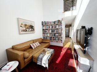 2108D E James St, Seattle, WA 98122