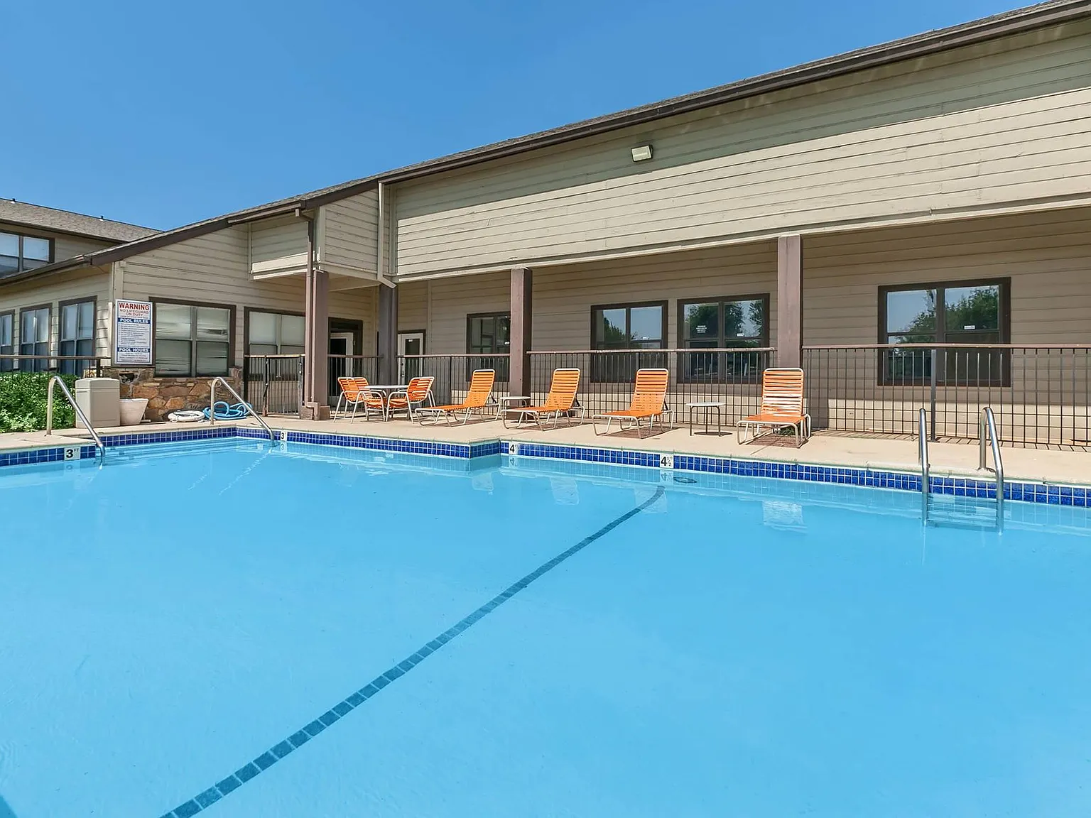 Grouse Run Apartments — Photo 2
