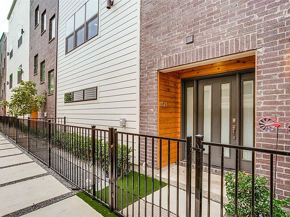 4th image of 5026 Manett St Unit 101