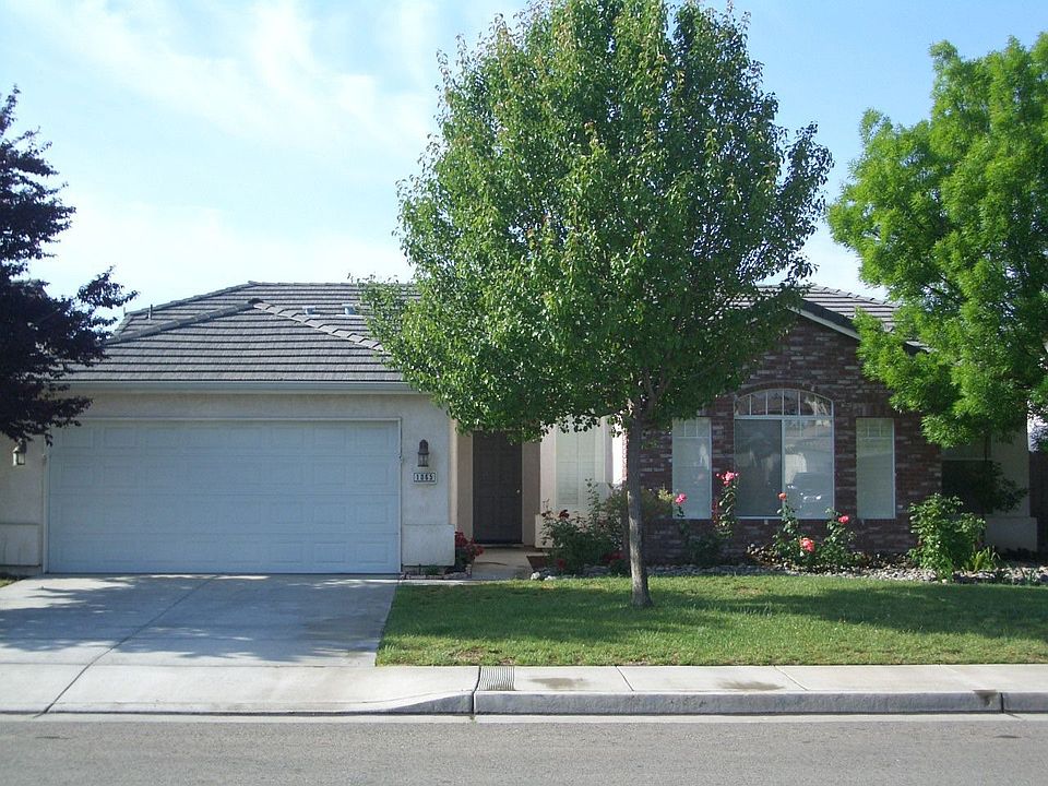4 bedroom- 2 bath