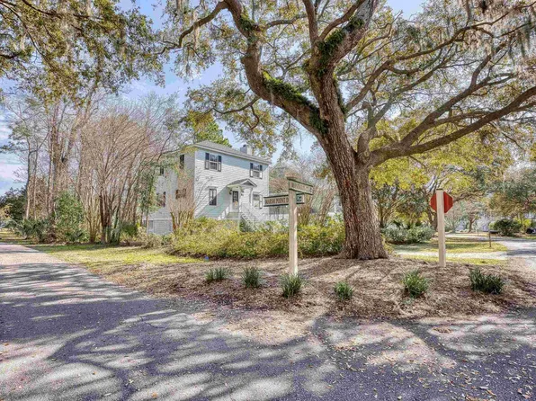 11 Mandarin Ct., Pawleys Island, SC 29585