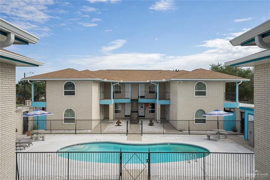 2 bed, 950 sqft, $850 — Photo 4