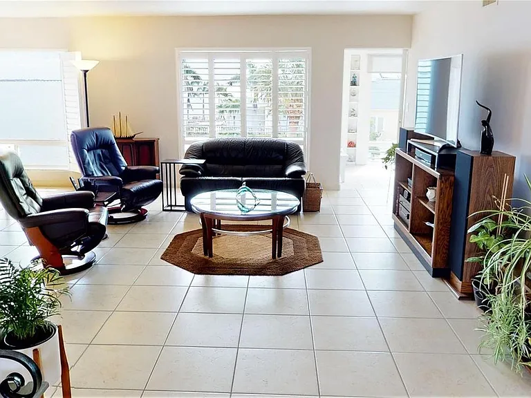 4C Colony Point Dr #4C — Photo 18