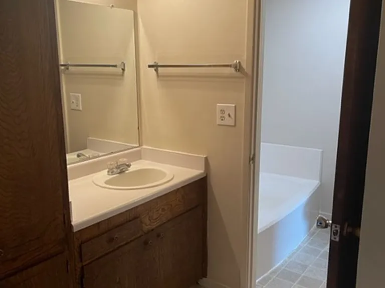 6244 Westside Rd — Photo 12