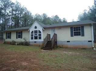 652 Nixon Rd, Senoia, GA 30276