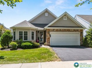 67 Glenmoor Cir S, Easton, PA 18045