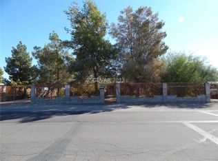 1710 Castleberry Ln, Las Vegas, NV 89156