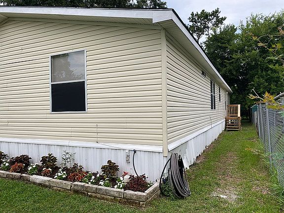 3rd image of 9630 Catlett Ln