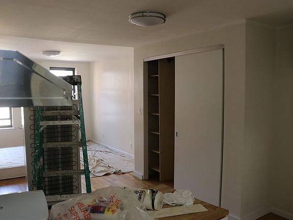 4th image of 40 Ludlow St APT 11