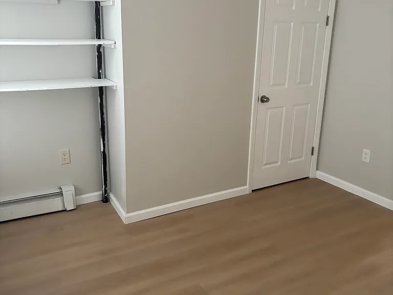 85 Mallory Ave #1 — Photo 9
