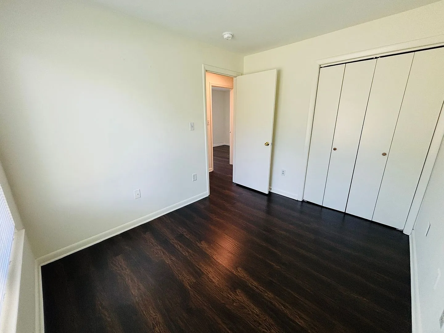 4 Bedroom 2 Bath Condo — Photo 4
