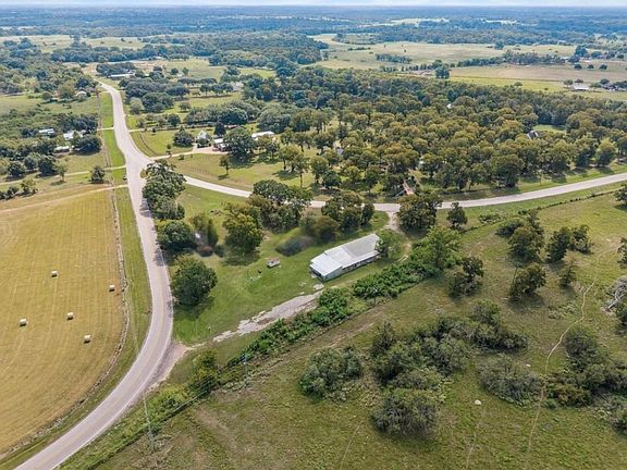 2nd image of 4343 Buller Rd