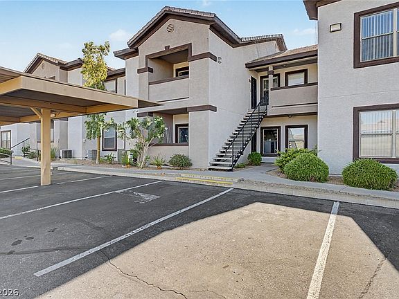 3rd image of 45 Maleena Mesa St APT 122
