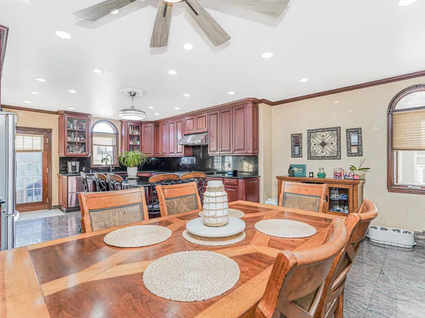 1458 81st Street image 11 of 36