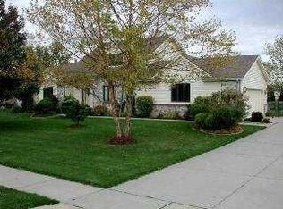3829 Curtice Rd, Northwood, OH 43619
