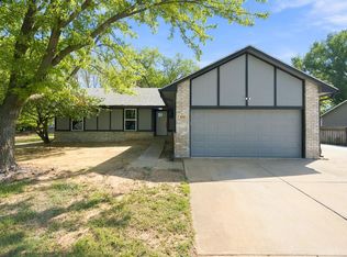 431 W White Tail St, Derby, KS 67037