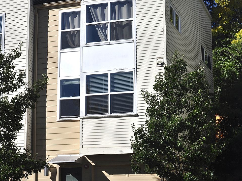 1st image of 19027 14th Ct NE