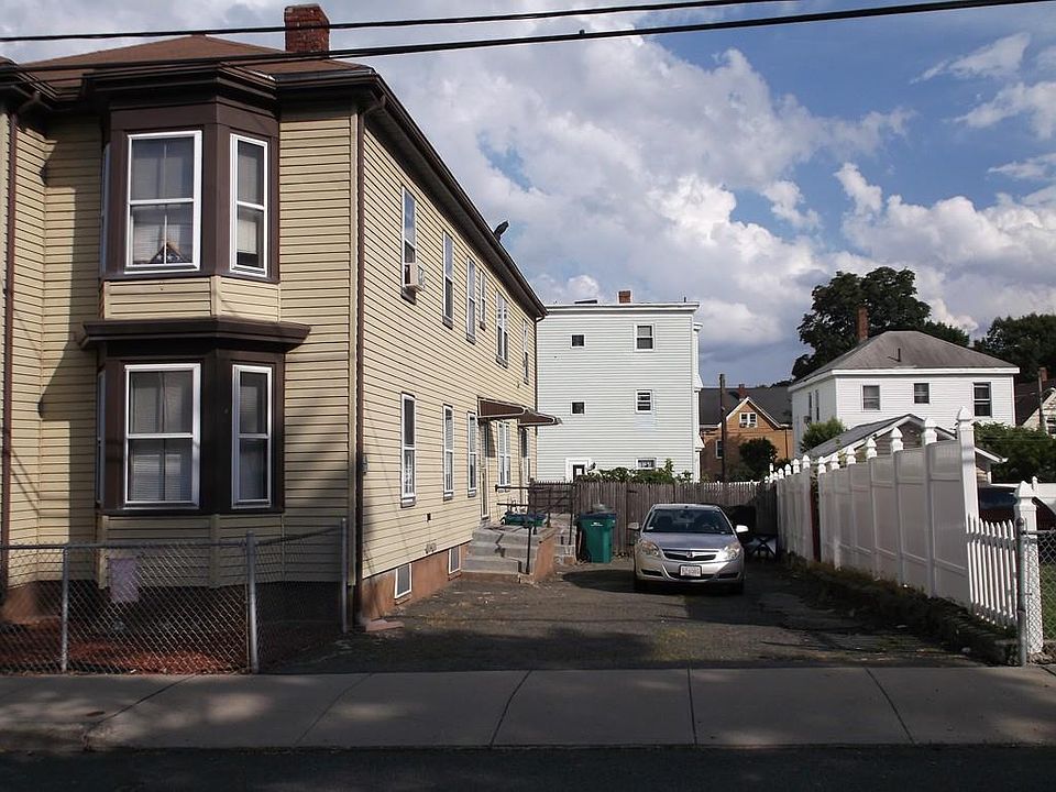 2nd image of 118 Williams Ave