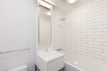 Rented by (Legacy) Elegran