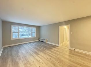 32 Price Ave #10, Welland, ON L3C3X9