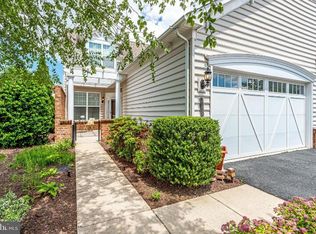 20454 Valley Falls Sq, Ashburn, VA 20147