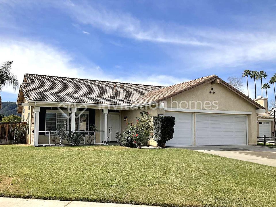 1st image of 24419 Chaps Cir