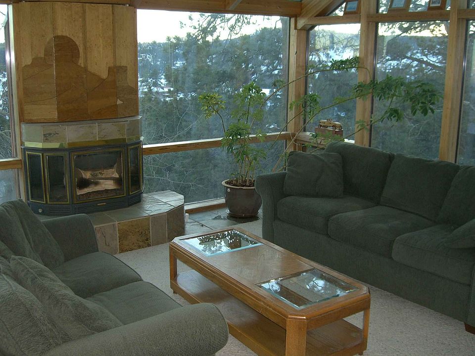 Living Room/Solarium