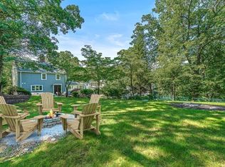 12 Ardley Pl, Winchester, MA 01890