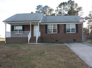 905 E Paylor Dr, Kinston, NC 28501