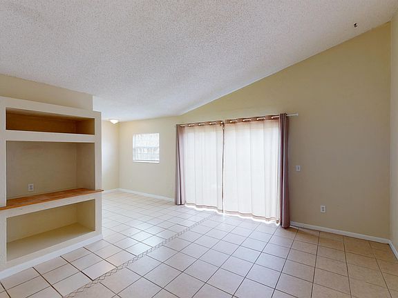 3rd image of 174 Coral Reef Ct N #1