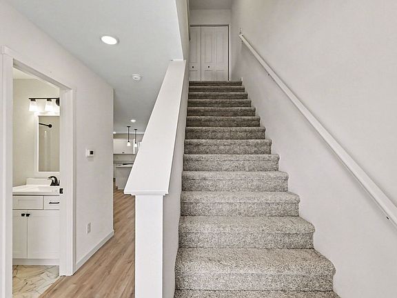 3rd image of 6119 Tigris Ave