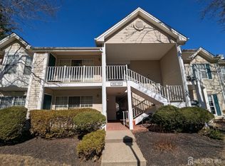 127 Sapphire Ln, Franklin Park, NJ 08823