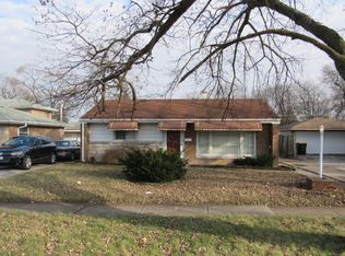 17223 Burnham Ave, Lansing, IL 60438