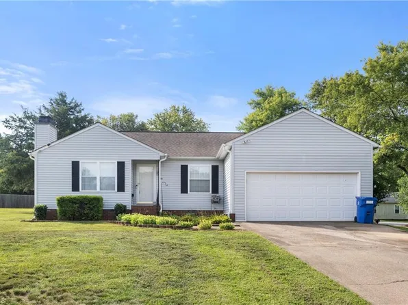 300 Prince Haven Ct, Kernersville, NC 27284