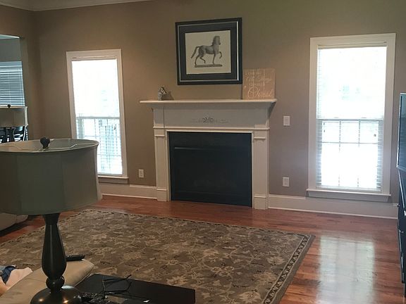 3rd image of 216 Canonero Pl