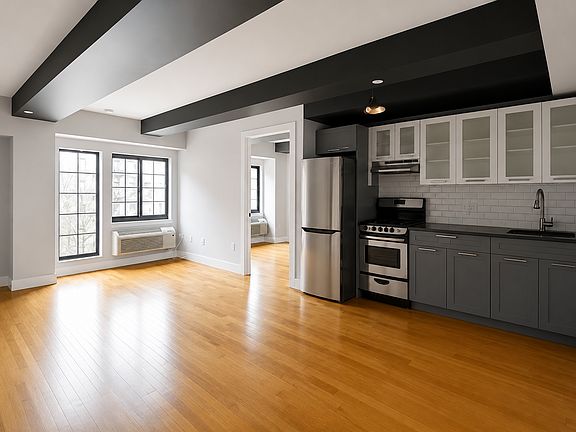 2nd image of 186 Lenox Rd #5M